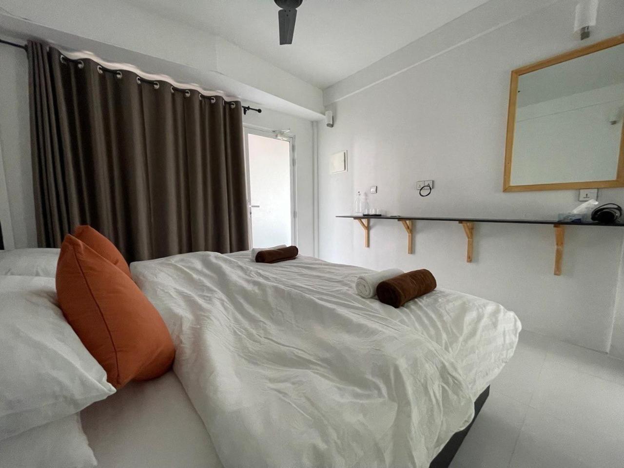 Dacha Thoddoo White Sand Exterior foto